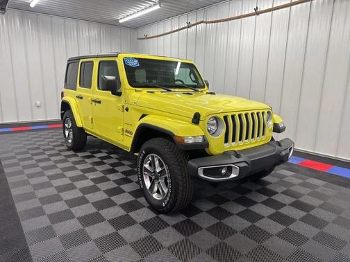 2023 Jeep Wrangler 4-Door Sahara