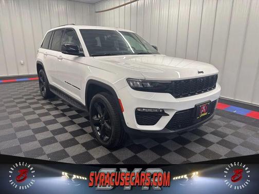Bright White Clearcoat 2024 Jeep Grand Cherokee Limited