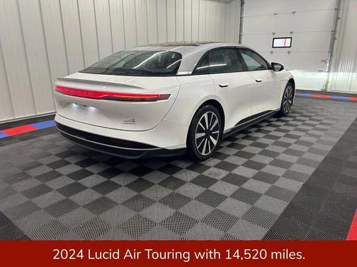 2024 Lucid Air Touring