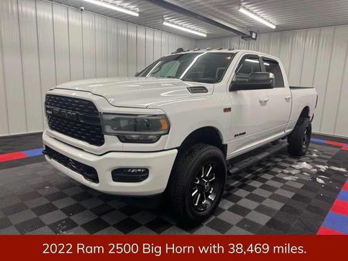 2022 RAM 2500 Big Horn Crew Cab 4x4 6'4' Box