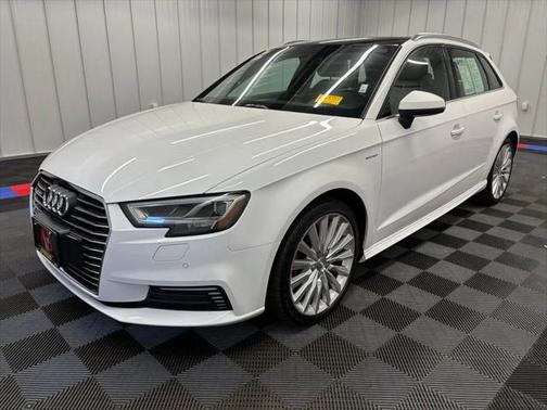 2017 Audi A3 e-tron 1.4T Tech Premium Plus