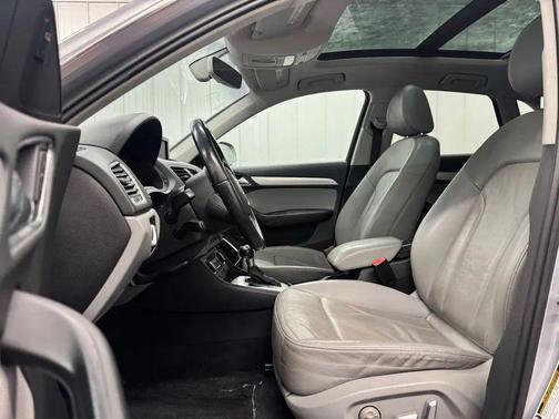 2016 Audi Q3 2.0T Premium Plus