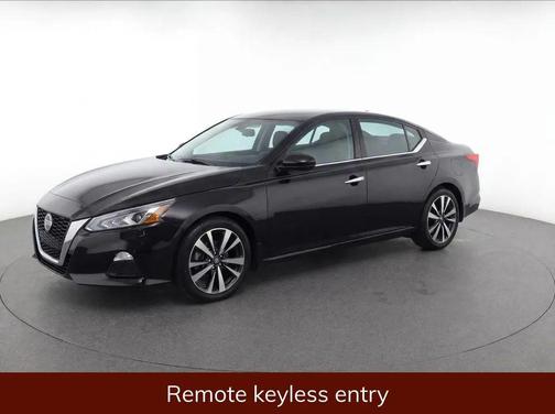 Super Black Clearcoat 2019 Nissan Altima 2.5 SL