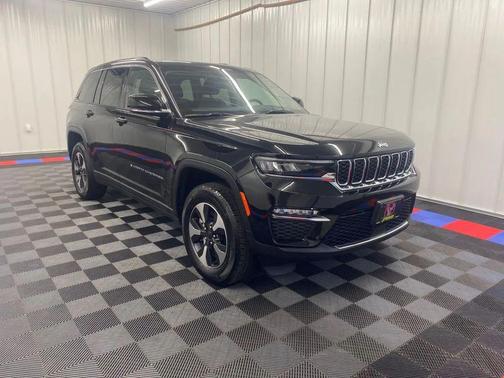 2023 Jeep Grand Cherokee 4xe Base