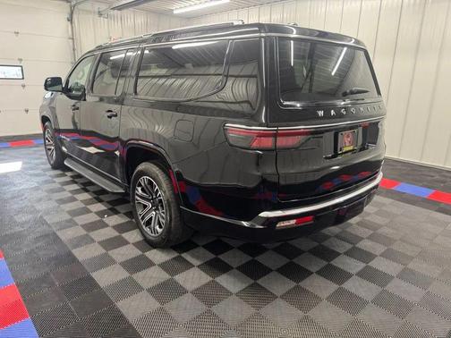 2024 Jeep Wagoneer L Series II 4x4