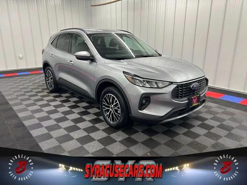 2024 Ford Escape PHEV SE