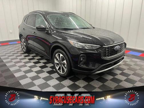 Agate Black Metallic 2025 Ford Escape Platinum