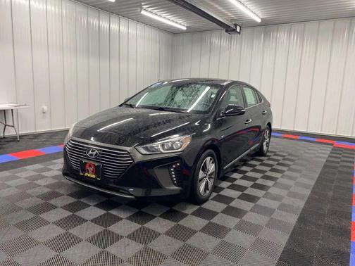 2019 Hyundai IONIQ Plug-In Hybrid Limited