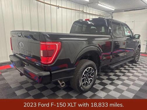 Agate Black Metallic 2023 Ford F-150 XLT