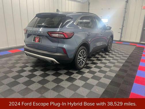 2024 Ford Escape PHEV SE
