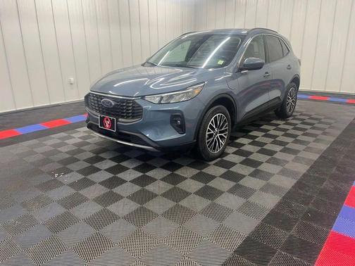 2024 Ford Escape PHEV SE