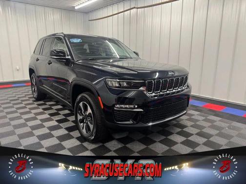 2022 Jeep Grand Cherokee 4xe Base