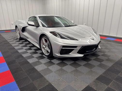 2020 Chevrolet Corvette Stingray w/1LT