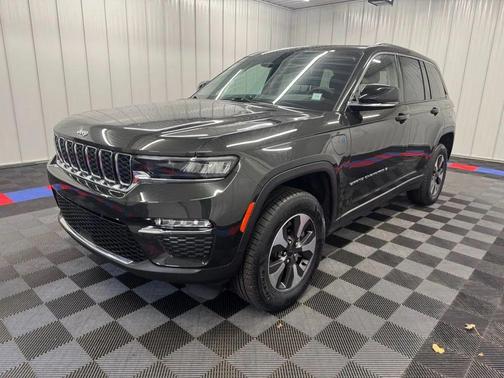 2023 Jeep Grand Cherokee 4xe Base