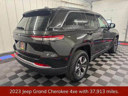 2023 Jeep Grand Cherokee 4xe Base