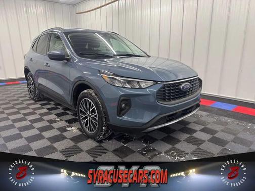 2024 Ford Escape PHEV SE