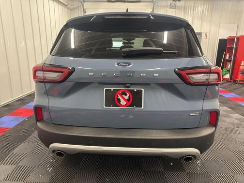2024 Ford Escape PHEV SE