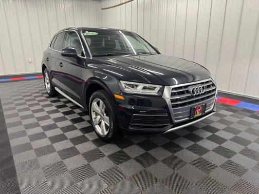 2018 Audi Q5 2.0T Premium Plus