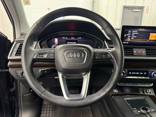 2018 Audi Q5 2.0T Premium Plus