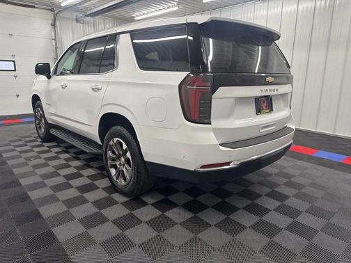 2025 Chevrolet Tahoe LS