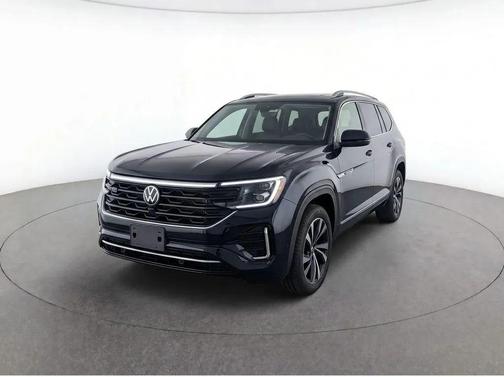 Deep Black Pearl 2024 Volkswagen Atlas 2.0T SEL Premium R-Line 4MOTION