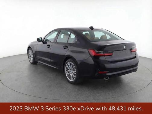 2023 BMW 330e xDrive