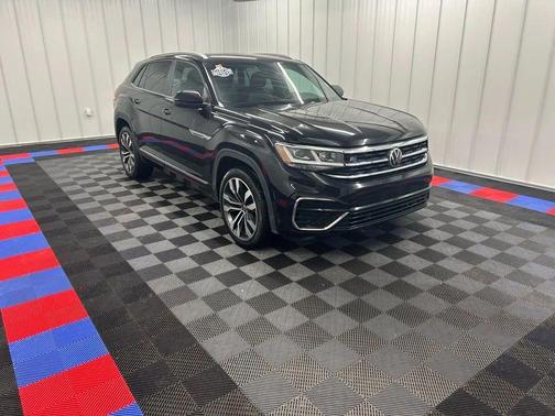 2021 Volkswagen Atlas Cross Sport 3.6L V6 SE w/Technology R-Line