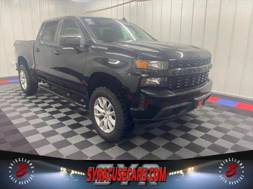 2022 Chevrolet Silverado 1500 Custom