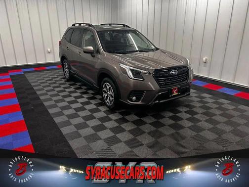 2023 Subaru Forester Premium