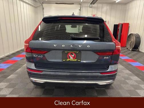 2022 Volvo XC60 B6 Inscription