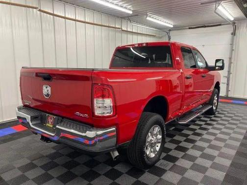2024 RAM 2500 Big Horn Crew Cab 4x4 6'4' Box