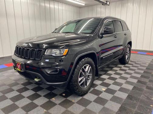 2019 Jeep Grand Cherokee Laredo