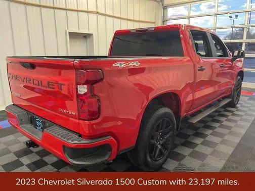 2023 Chevrolet Silverado 1500 Custom
