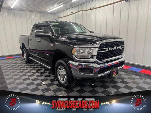 2022 RAM 2500 Big Horn Crew Cab 4x4 6'4' Box
