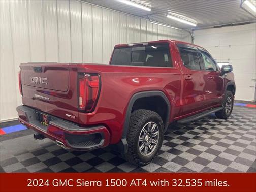 2024 GMC Sierra 1500 AT4