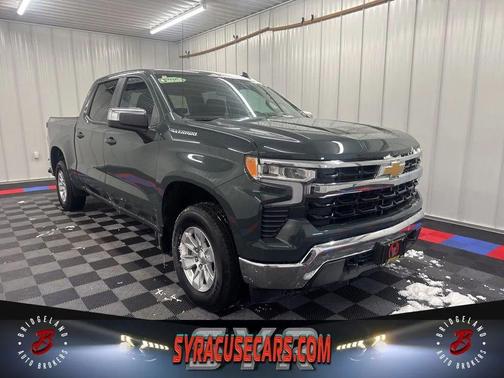 2025 Chevrolet Silverado 1500 LT