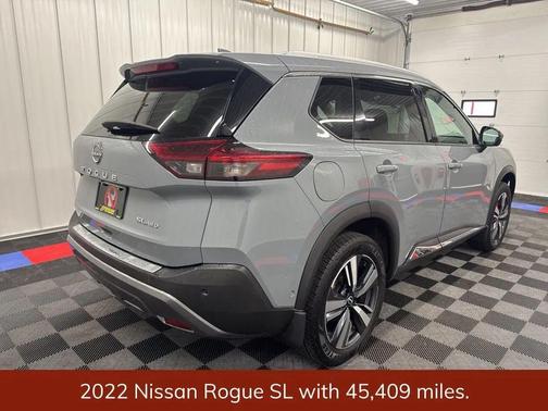 2022 Nissan Rogue SL