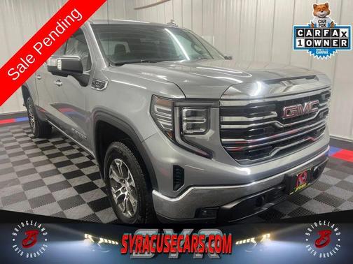 Sterling Metallic 2025 GMC Sierra 1500 SLT