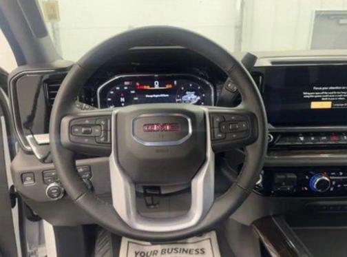 2024 GMC Sierra 2500 SLE