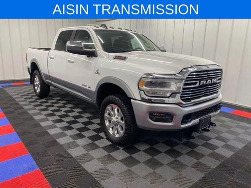 2020 RAM 3500 Laramie Crew Cab 4x4 6'4' Box