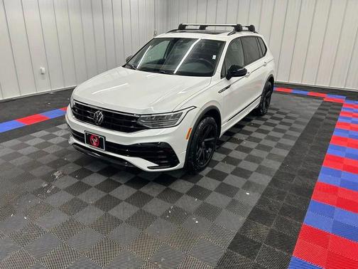 2024 Volkswagen Tiguan 2.0T SE R-Line Black 4MOTION