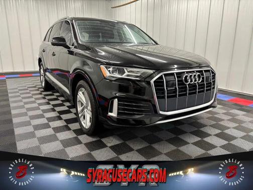 2023 Audi Q7 55 Premium Plus