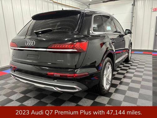 2023 Audi Q7 55 Premium Plus