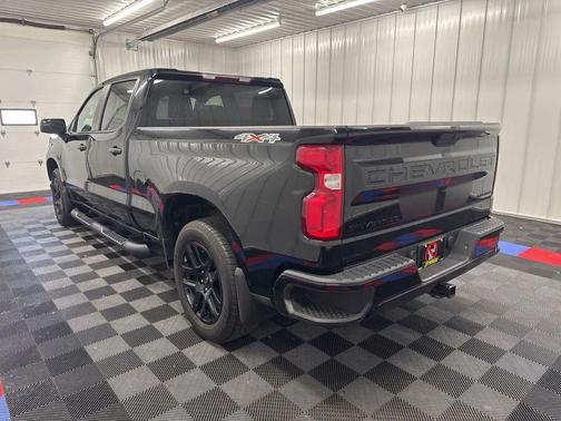 Black 2022 Chevrolet Silverado 1500 Limited Custom