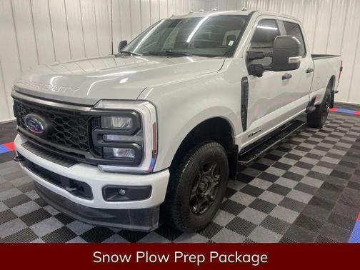 Avalanche Gray 2025 Ford F-250 XL