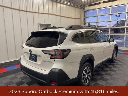 2023 Subaru Outback Premium