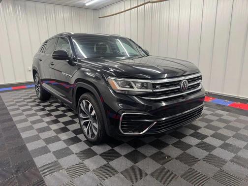2023 Volkswagen Atlas Cross Sport 3.6L V6 SEL Premium R-Line
