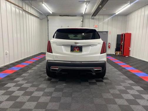 2021 Cadillac XT5 Premium Luxury