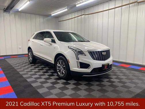 2021 Cadillac XT5 Premium Luxury