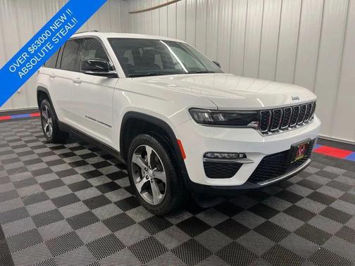 Bright White Clearcoat 2023 Jeep Grand Cherokee 4xe Base